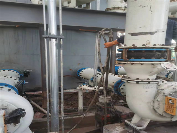 沙湖原种场设备基础沉降下沉注浆加固增加荷载